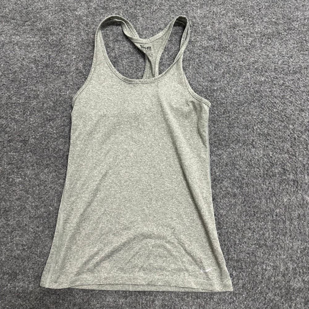 Nike Tank Top Womens Size XS Gray Dri-Fit Slim Fit Racerback Athletic Gym Shirt